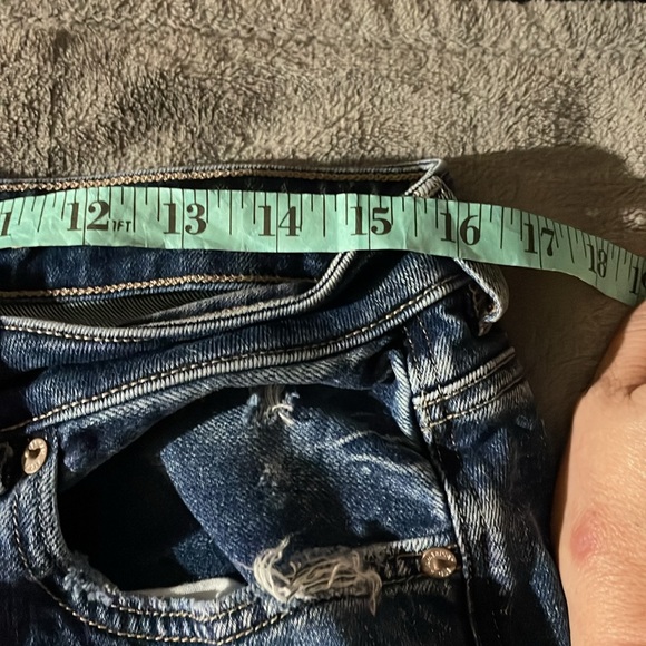 American Eagle Strigid distressed jeans 12 regular - Picture 4 of 8